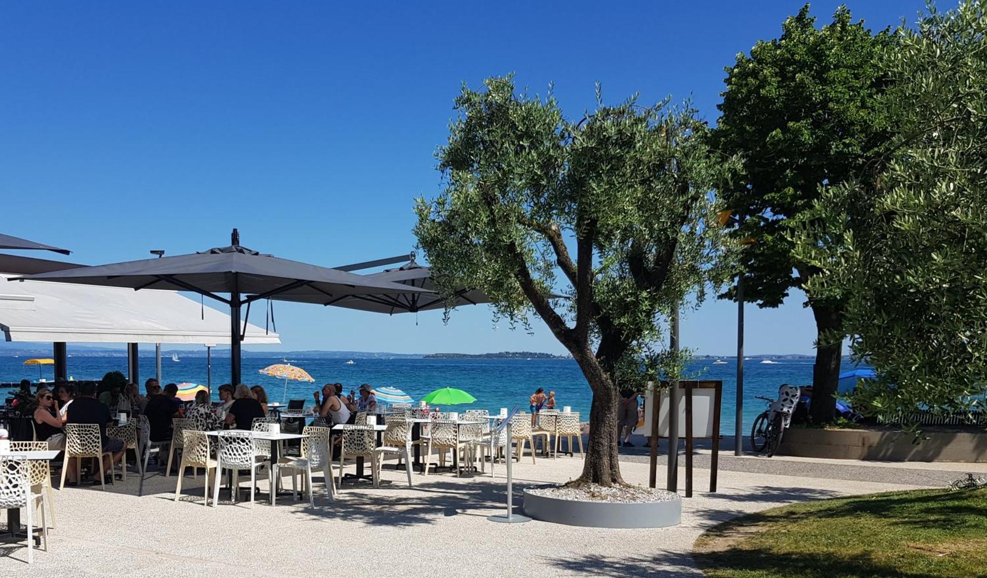 Graziosa Al Porto Villa Moniga del Garda Exterior foto